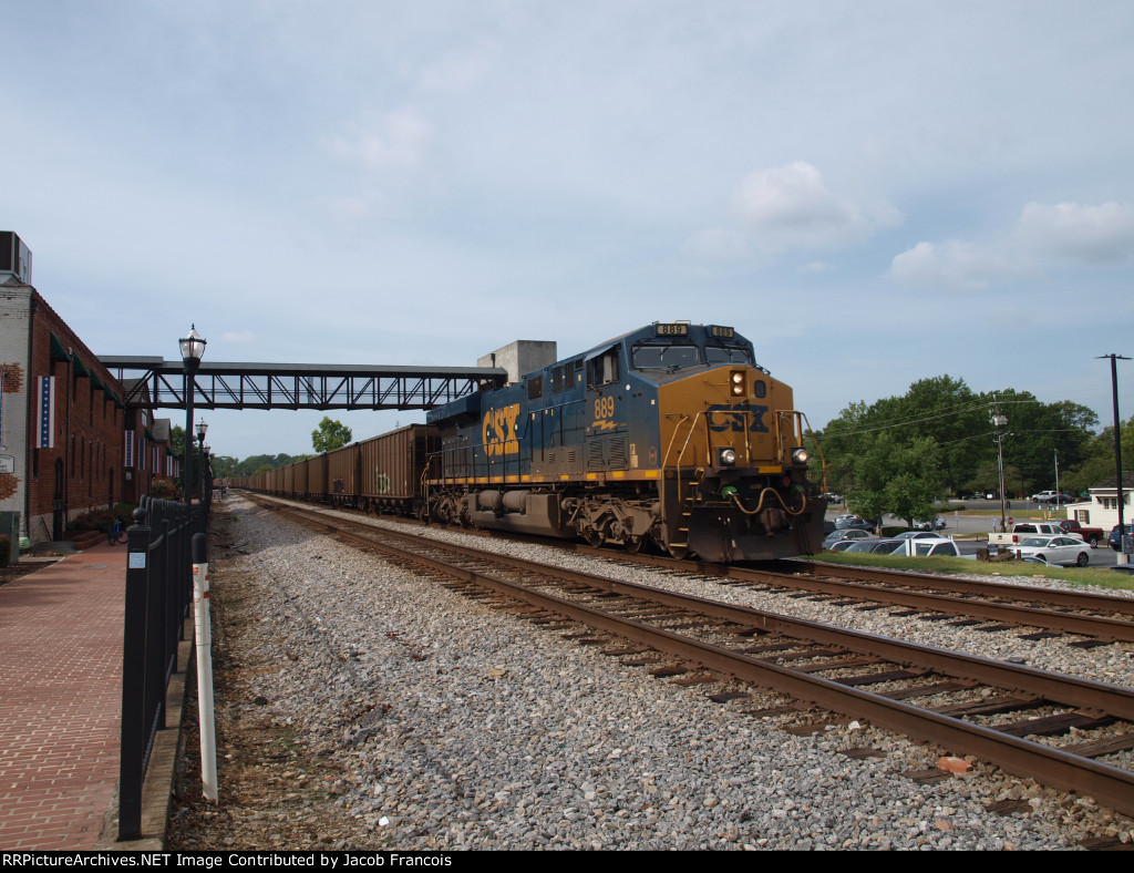 CSX 889